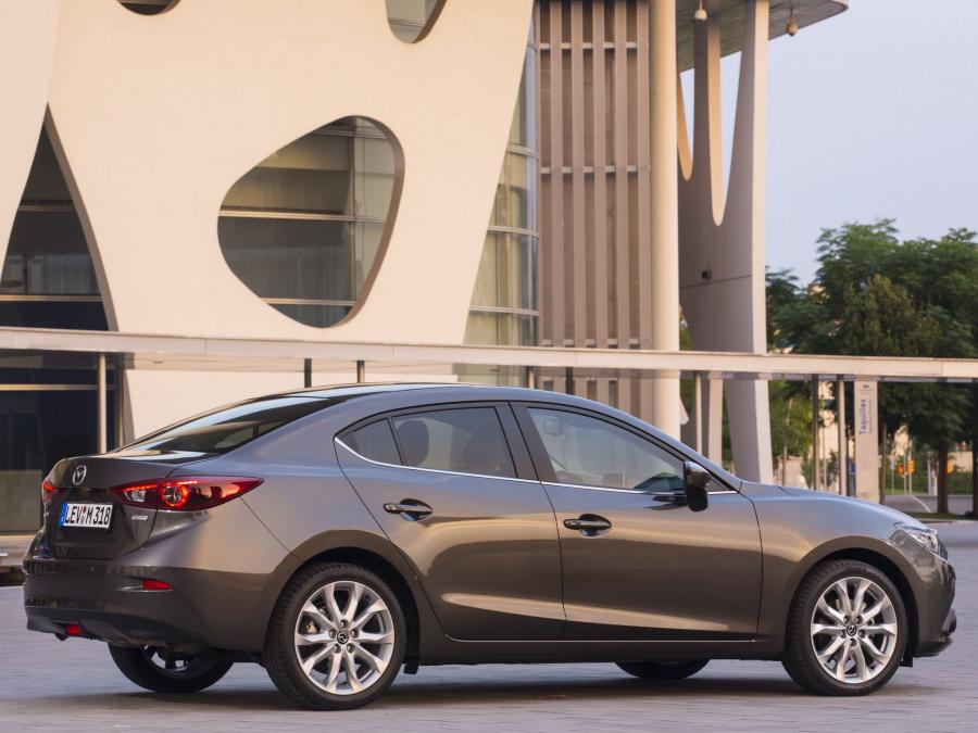  Mazda3 Sedan 2013 года  (фото 19 из 30)